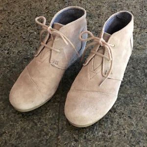 Girls Toms Desert Wedge Booties